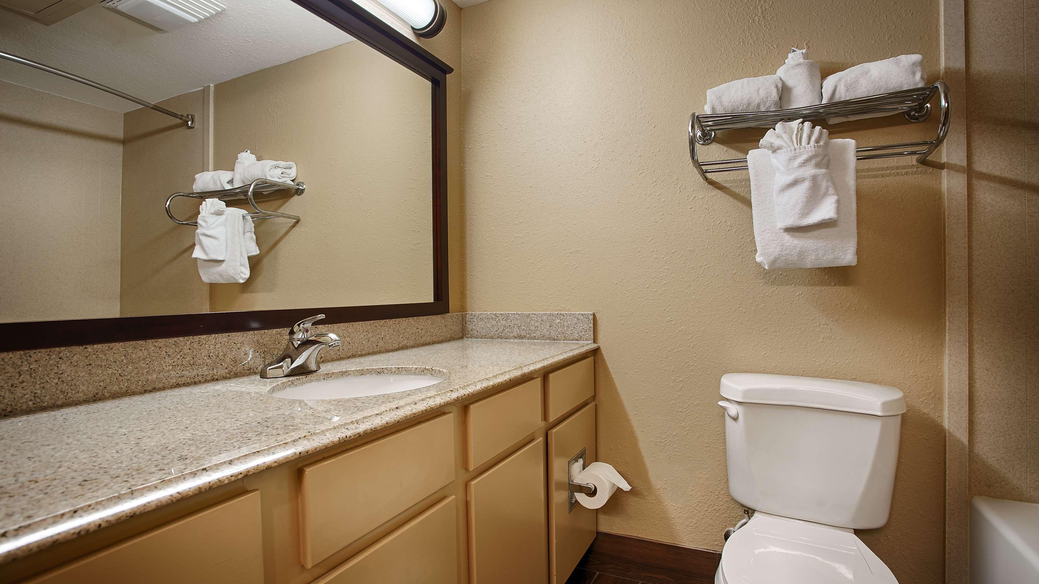 Best Western Of Alexandria Inn & Suites & Conference Center Dış mekan fotoğraf