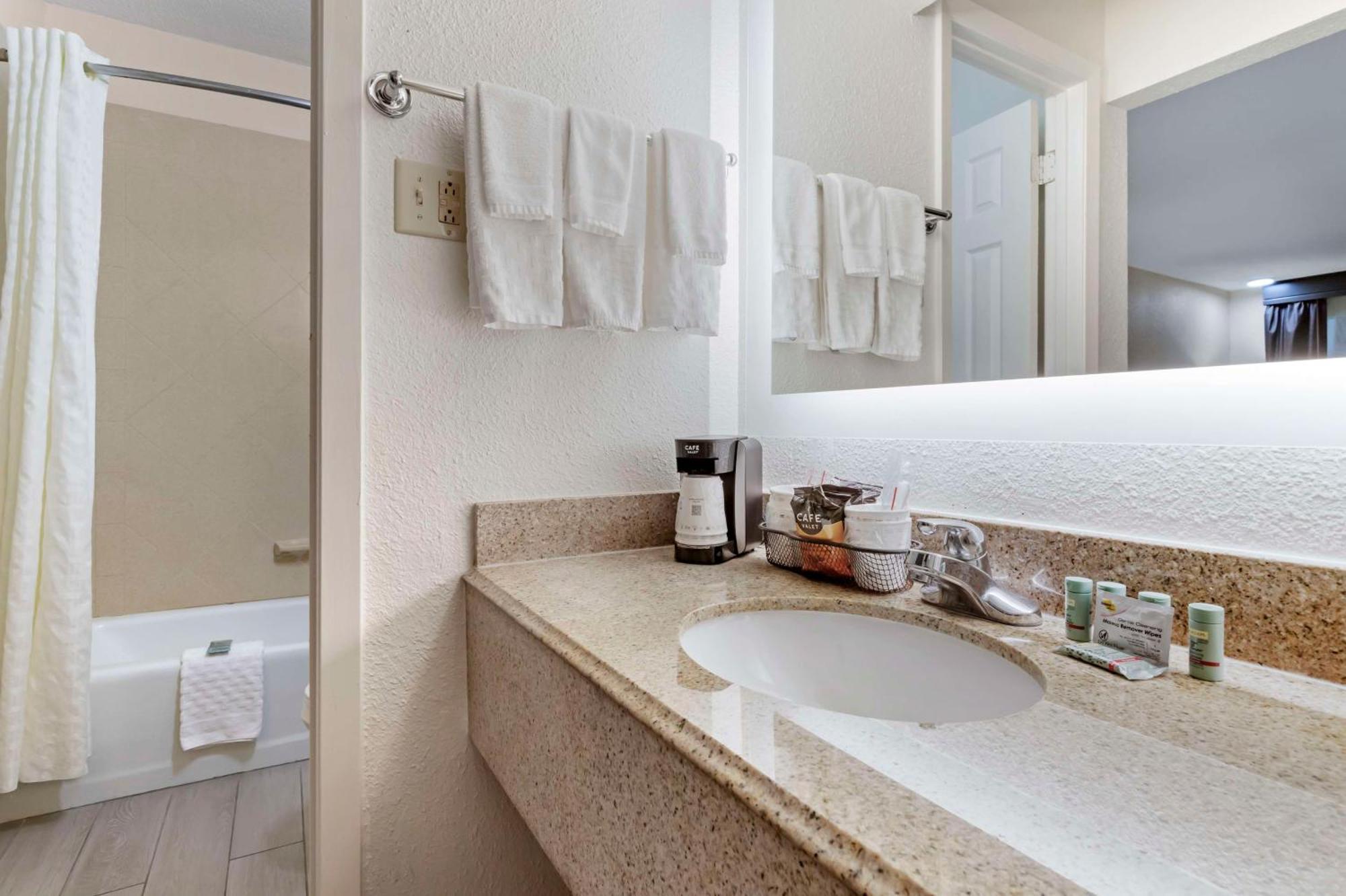 Best Western Of Alexandria Inn & Suites & Conference Center Dış mekan fotoğraf